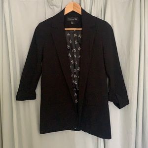 Small black oversized blazer